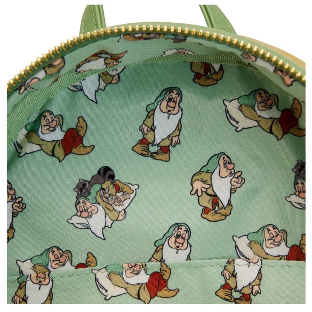 LOUNGEFLY Disney Snow White and the Seven Dwarfs Sleepy Lenticular Mini Backpack - Picture 4 of 4